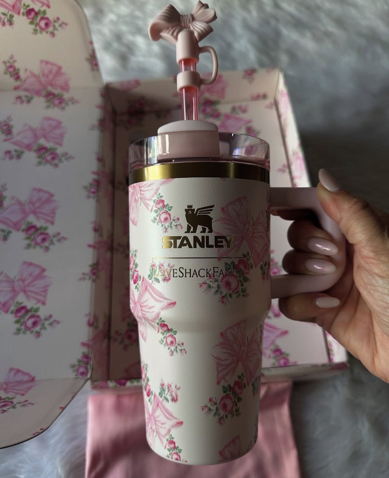 Stanley x LoveShackFancy Holiday Quencher - Holiday Collection - 14oz